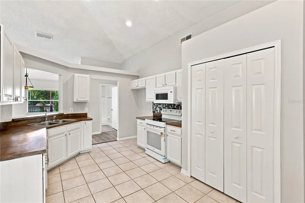 2117 FISH EAGLE STREET Clermont, FL 34714