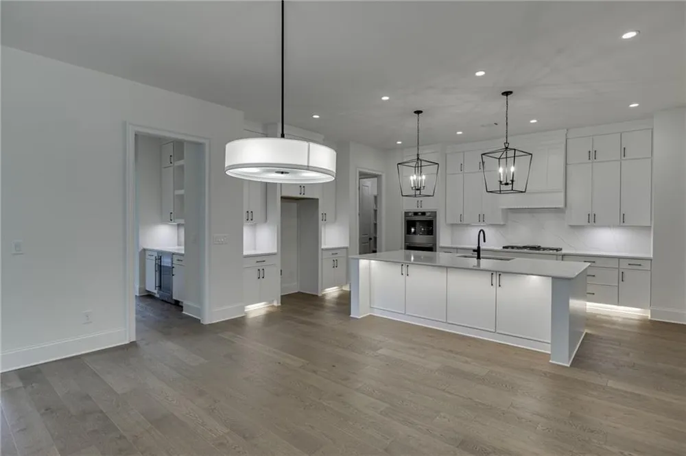 2975 Bogan Road NE Buford, GA 30519