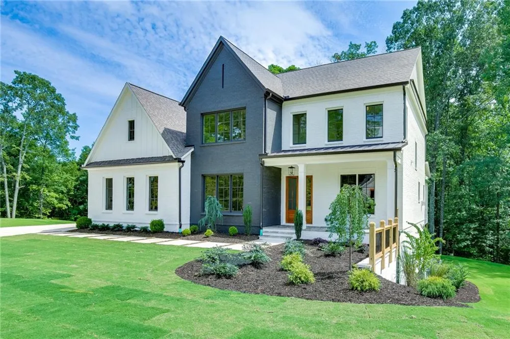 2975 Bogan Road NE Buford, GA 30519