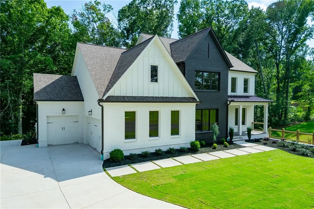 2975 Bogan Road NE Buford, GA 30519