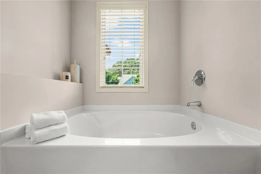 6595 Story Circle Norcross, GA 30093