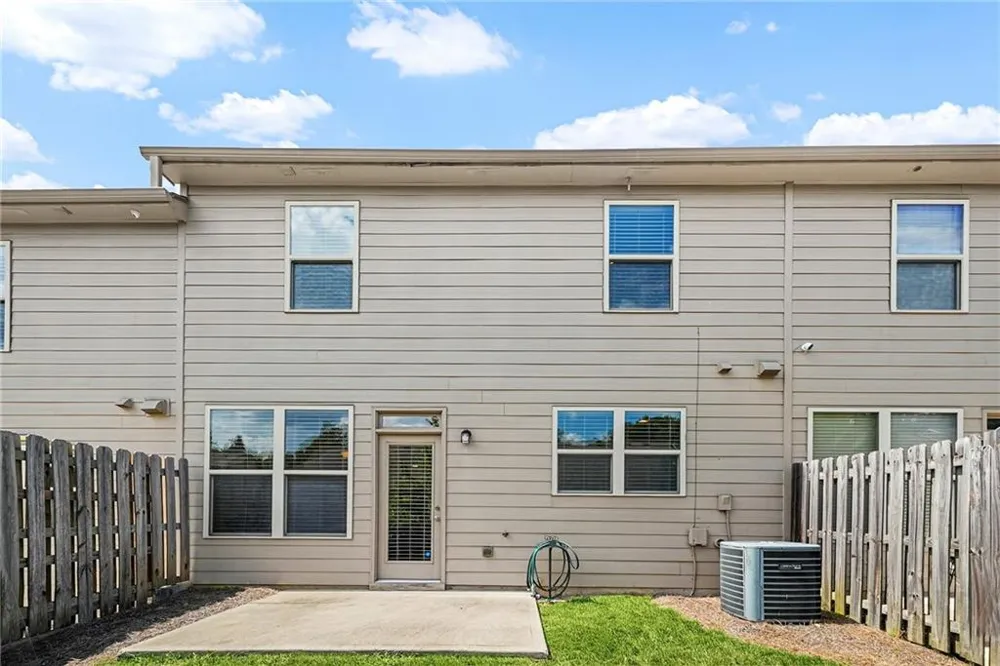 6595 Story Circle Norcross, GA 30093