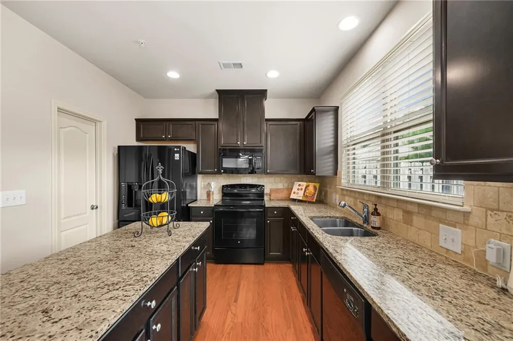 6595 Story Circle Norcross, GA 30093