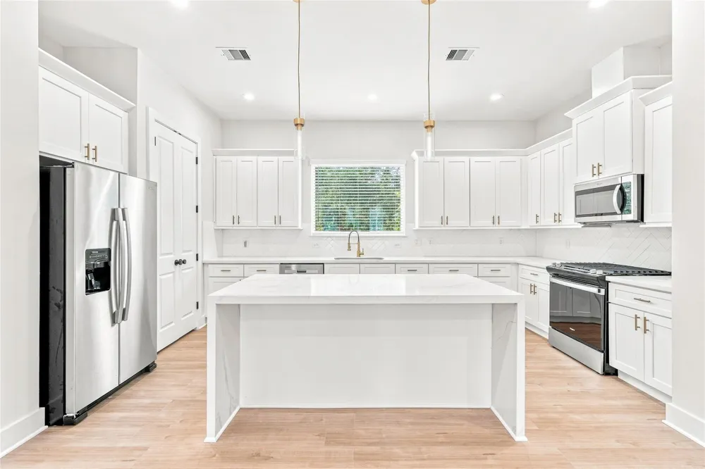 1979 Bauer Drive Hockley, TX 77080