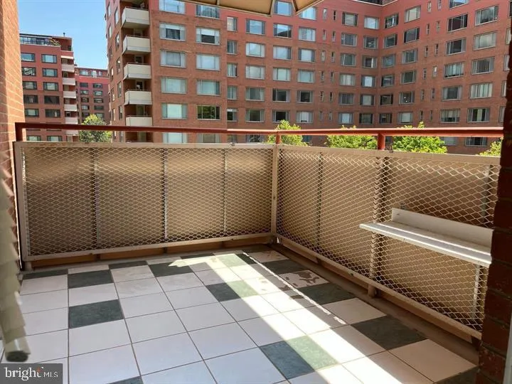 1121 ARLINGTON BOULEVARD #443 Arlington, VA 22209