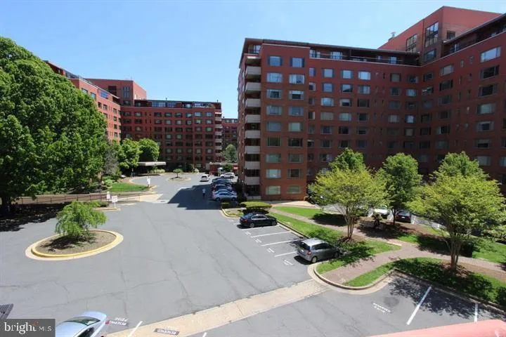 1121 ARLINGTON BOULEVARD #443 Arlington, VA 22209