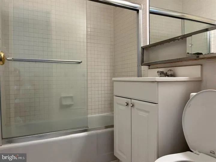1121 ARLINGTON BOULEVARD #443 Arlington, VA 22209