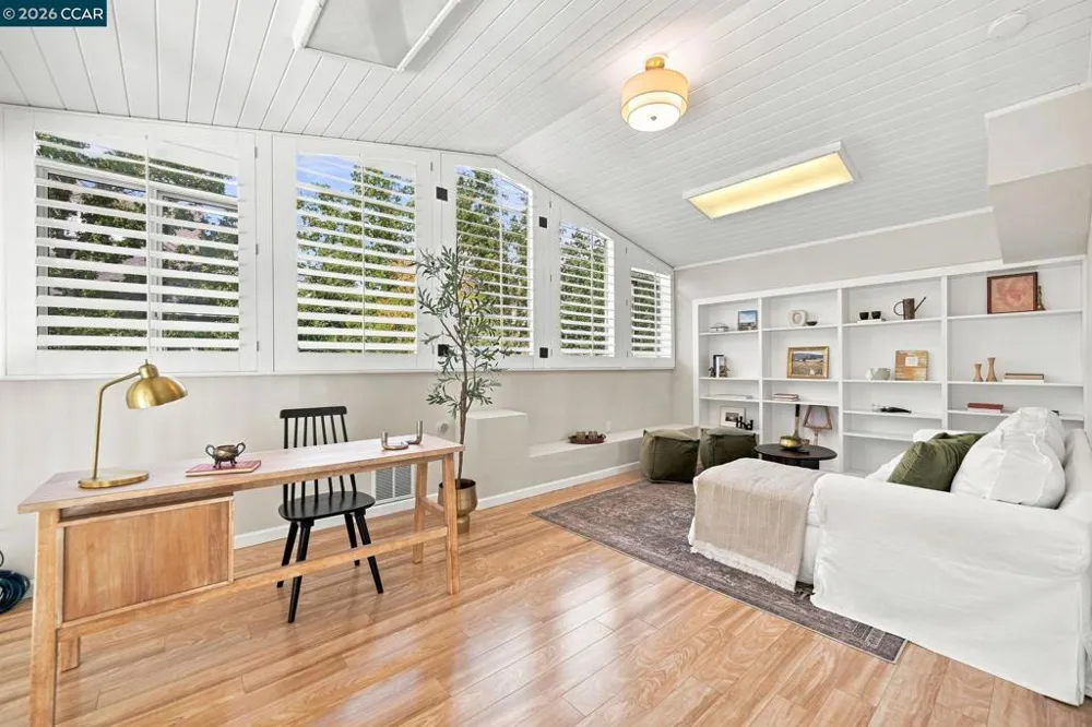 4333 Walnut Blvd Walnut Creek, CA 94596