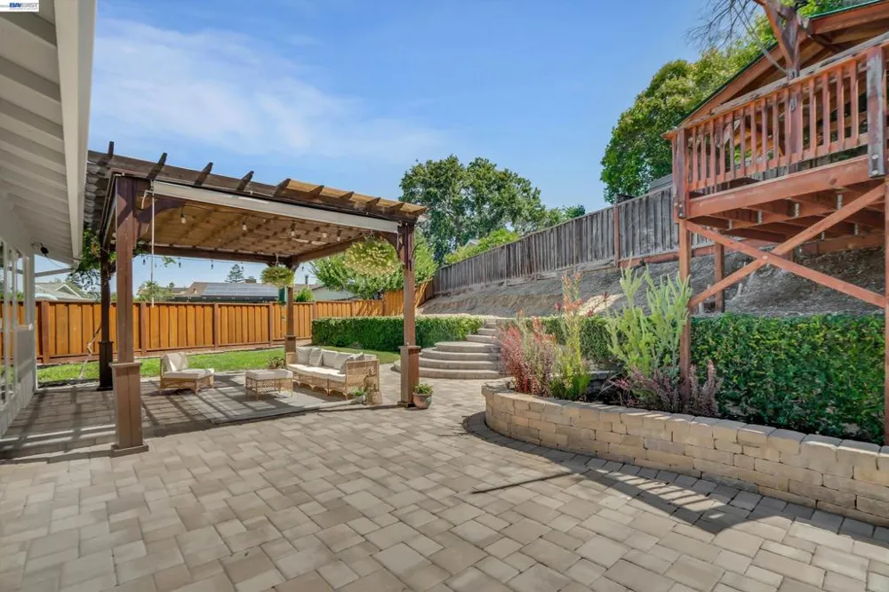 1460 Calais Ct Livermore, CA 94550