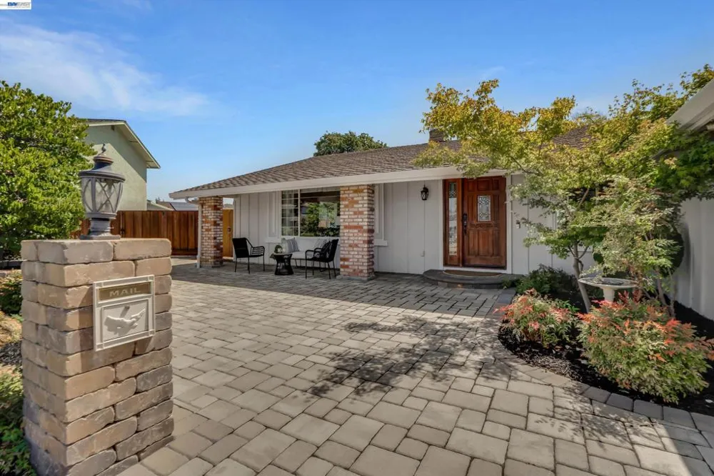 1460 Calais Ct Livermore, CA 94550
