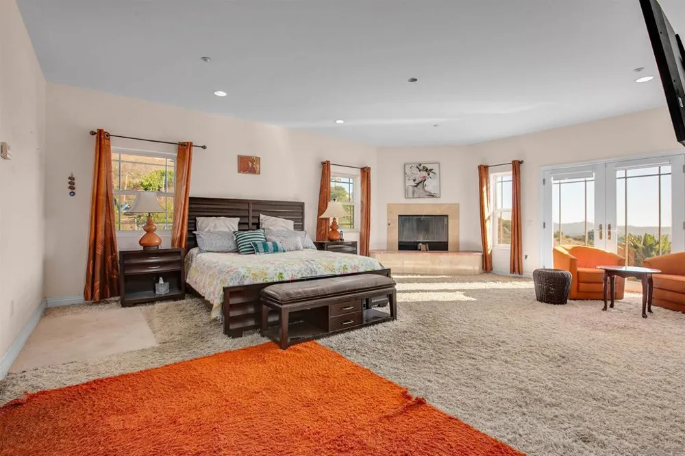 12811 Jackson Hill Dr El Cajon, CA 92021