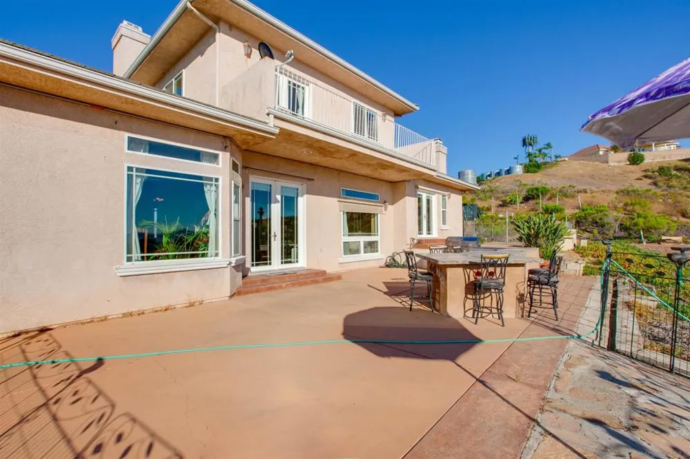12811 Jackson Hill Dr El Cajon, CA 92021
