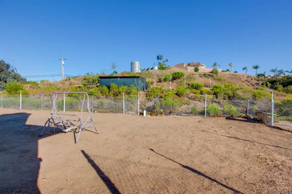 12811 Jackson Hill Dr El Cajon, CA 92021