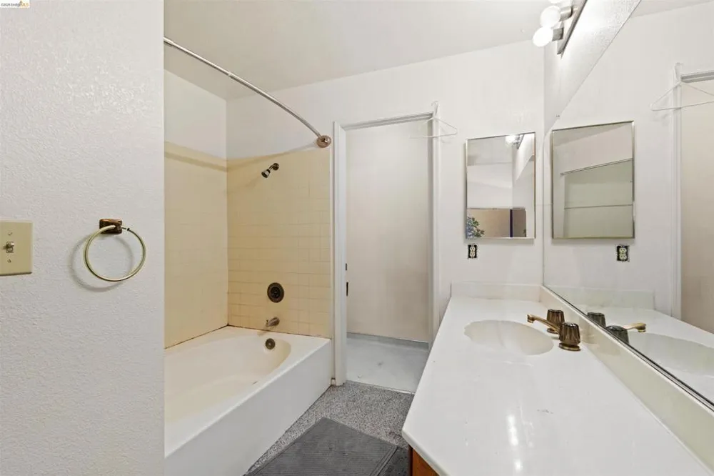 1653 Birdhaven Way Pittsburg, CA 94565