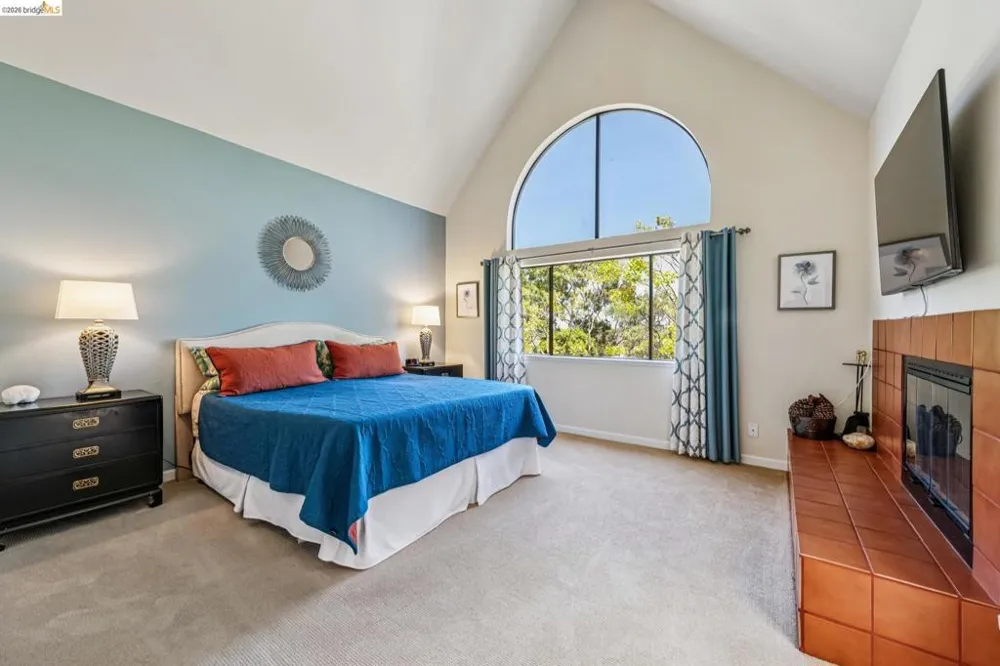 3300 Southridge Dr Richmond, CA 94806