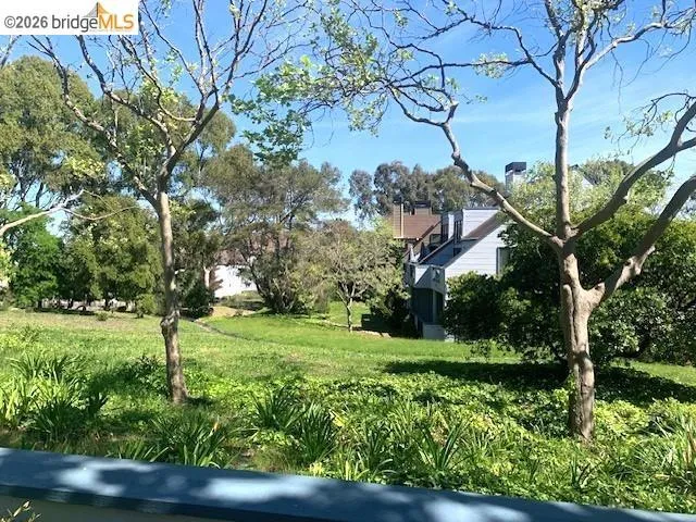 3300 Southridge Dr Richmond, CA 94806