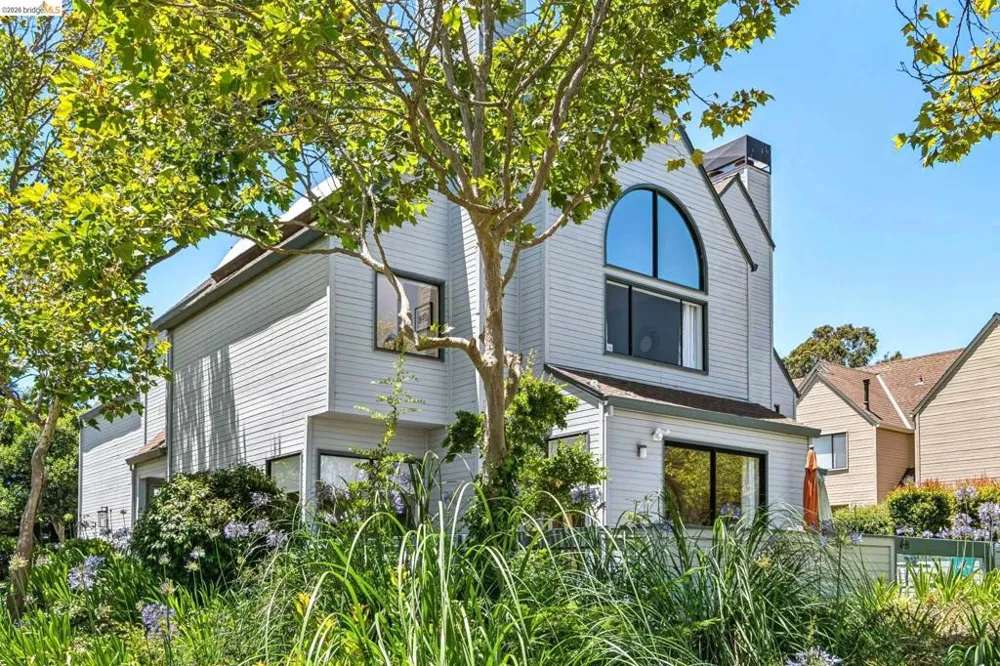 3300 Southridge Dr Richmond, CA 94806