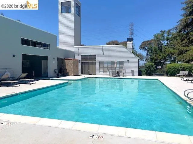 3300 Southridge Dr Richmond, CA 94806
