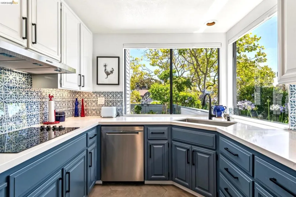 3300 Southridge Dr Richmond, CA 94806