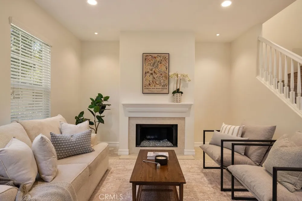 20 Orange Blossom Circle Ladera Ranch, CA 92694
