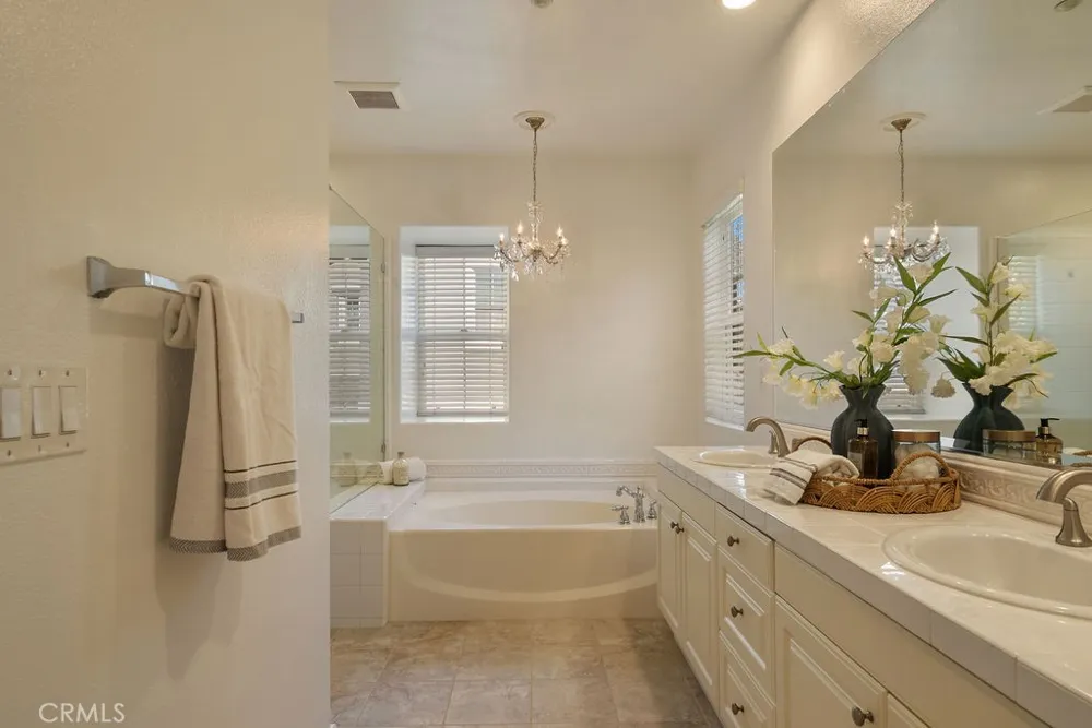 20 Orange Blossom Circle Ladera Ranch, CA 92694