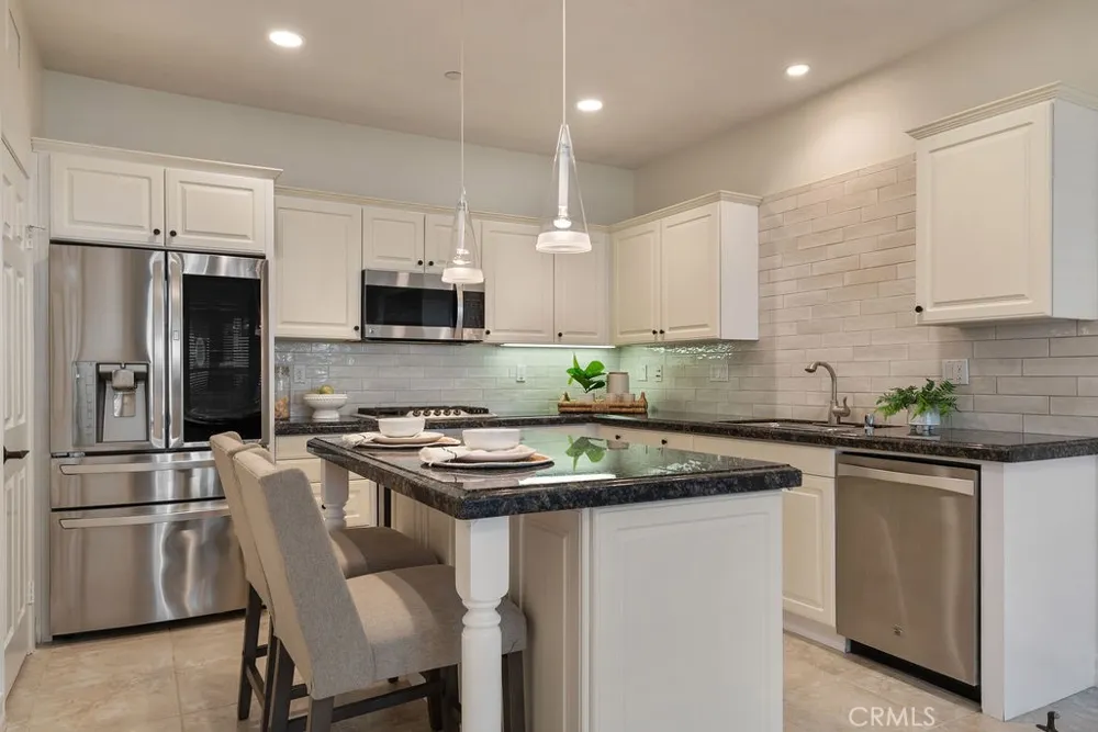 20 Orange Blossom Circle Ladera Ranch, CA 92694