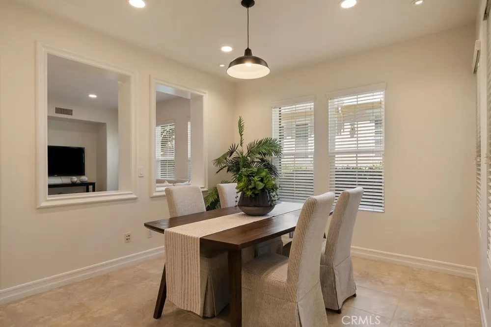 20 Orange Blossom Circle Ladera Ranch, CA 92694
