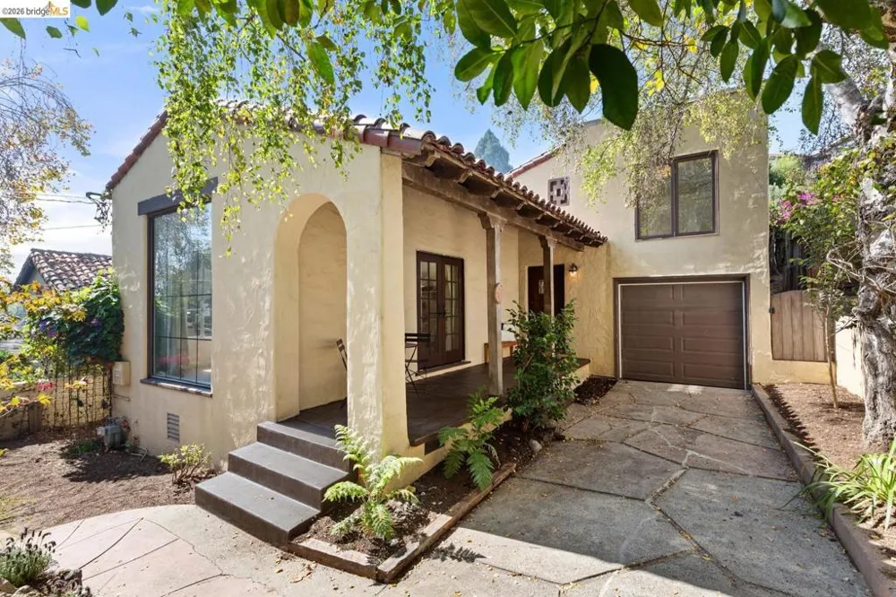 685 Oberlin Ave Kensington, CA 94708
