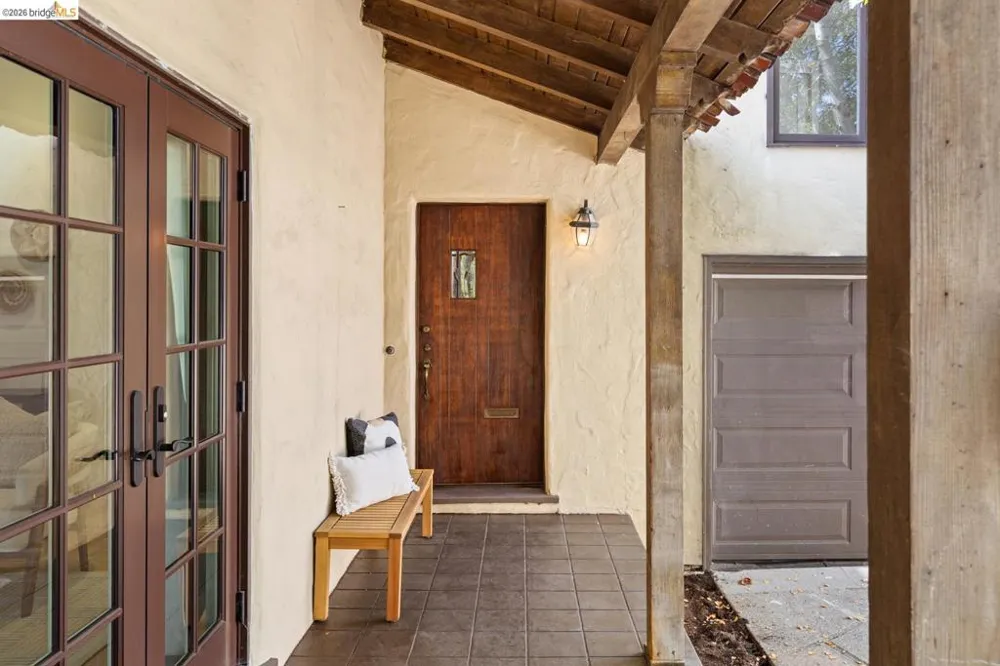 685 Oberlin Ave Kensington, CA 94708