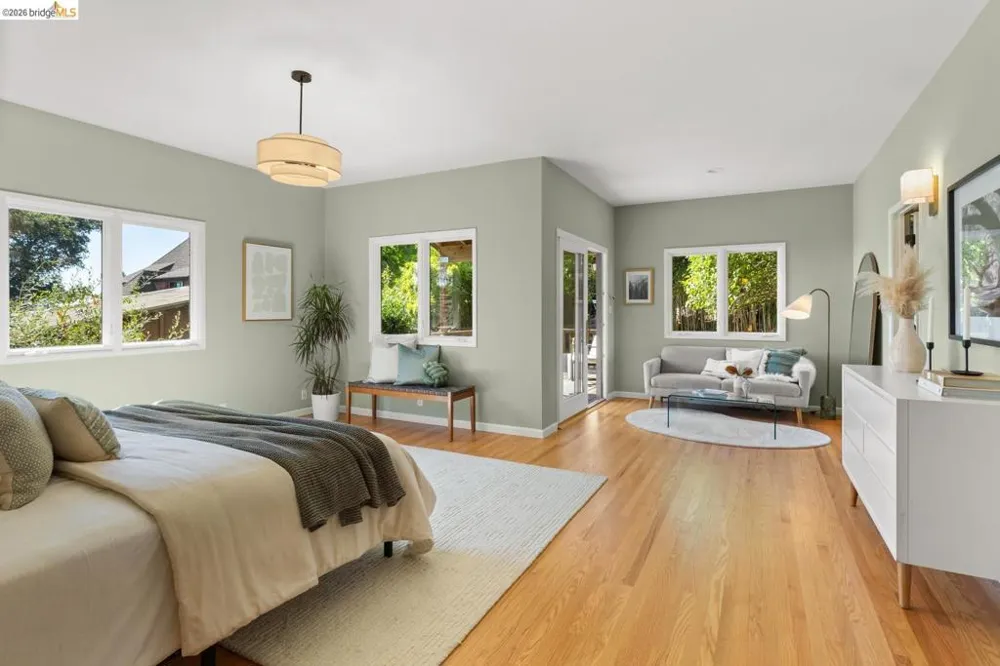 685 Oberlin Ave Kensington, CA 94708