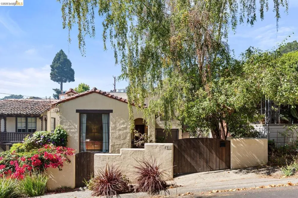 685 Oberlin Ave Kensington, CA 94708
