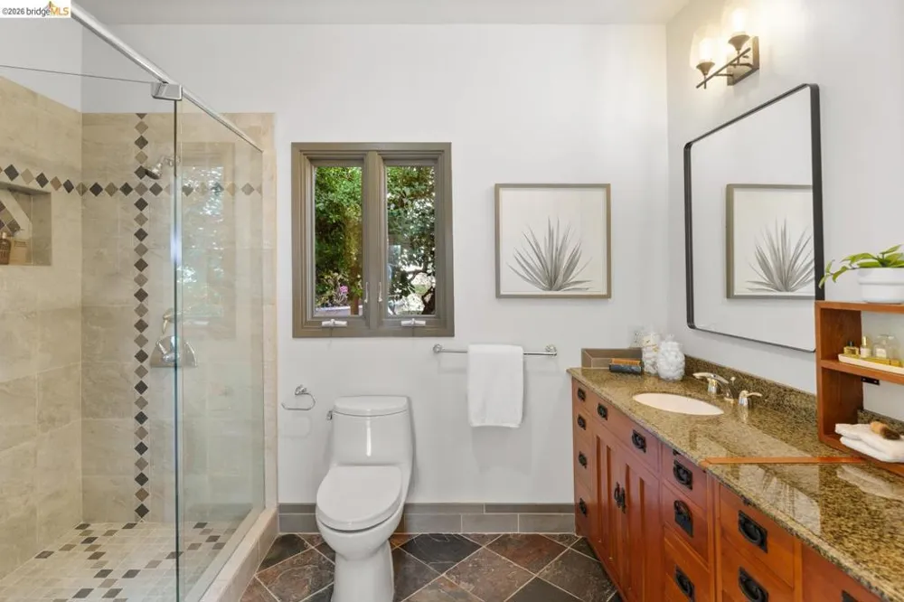685 Oberlin Ave Kensington, CA 94708