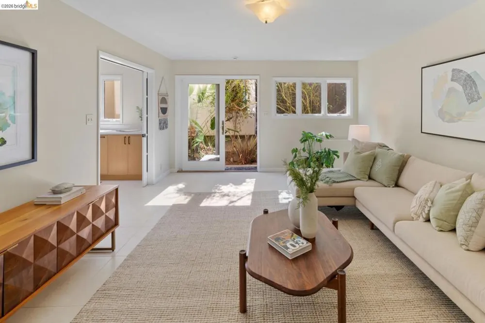 685 Oberlin Ave Kensington, CA 94708
