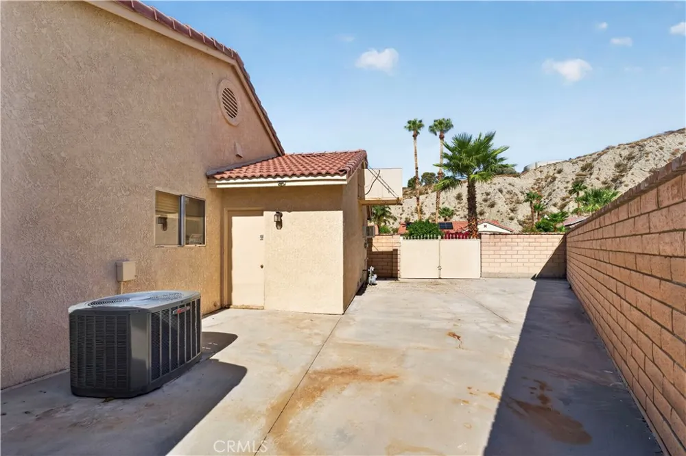 8520 Annandale Desert Hot Springs, CA 92240