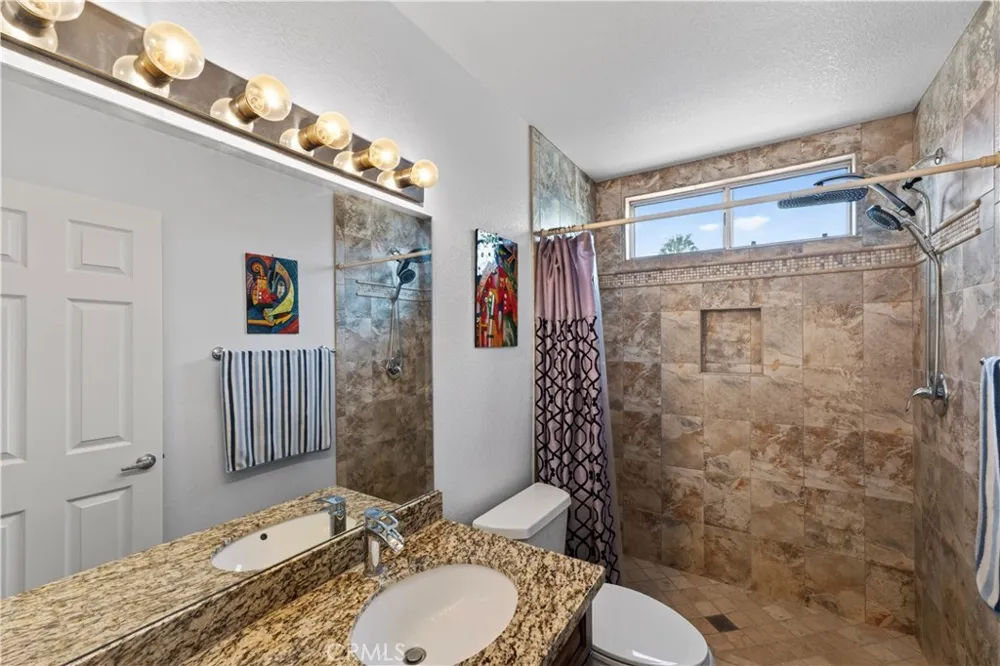 8520 Annandale Desert Hot Springs, CA 92240