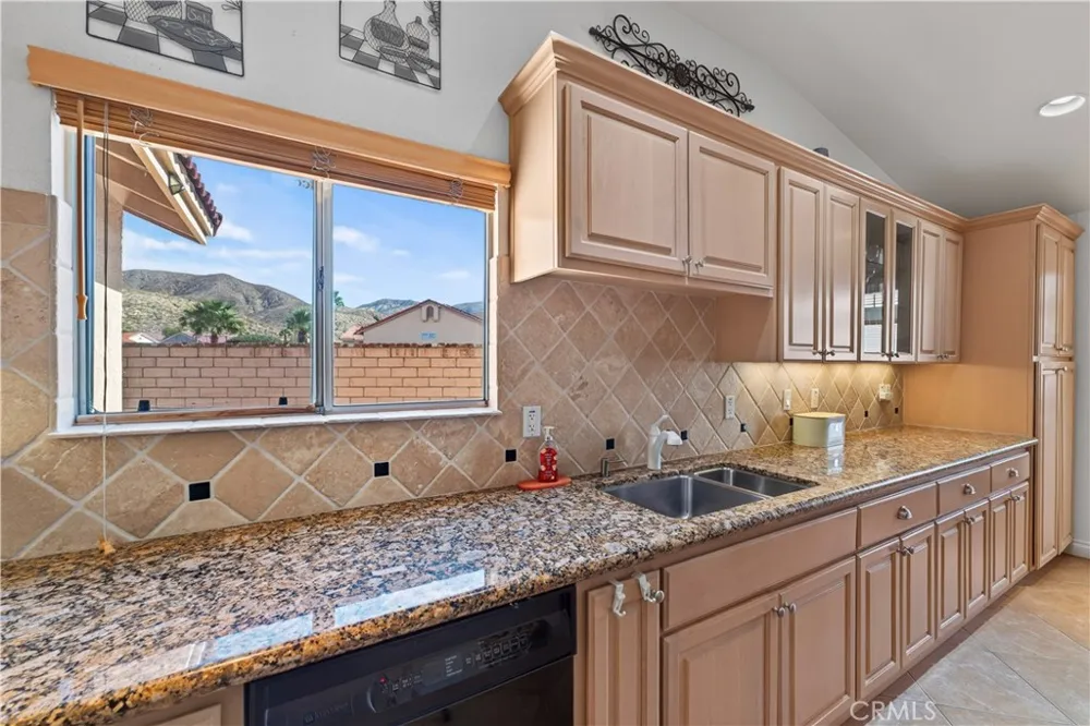8520 Annandale Desert Hot Springs, CA 92240