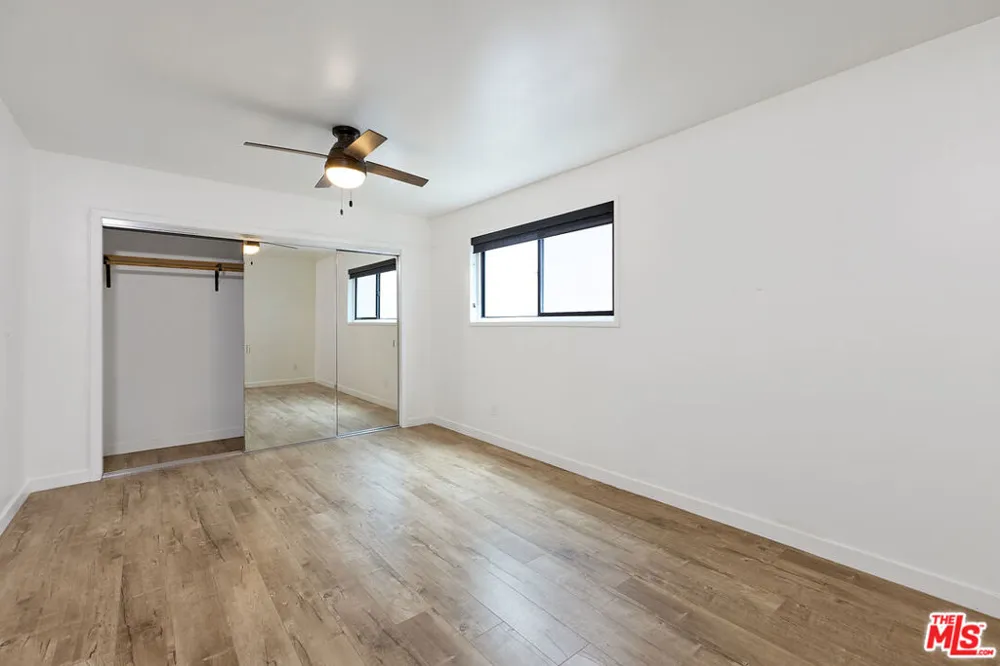 18 24th Avenue Venice, CA 90291