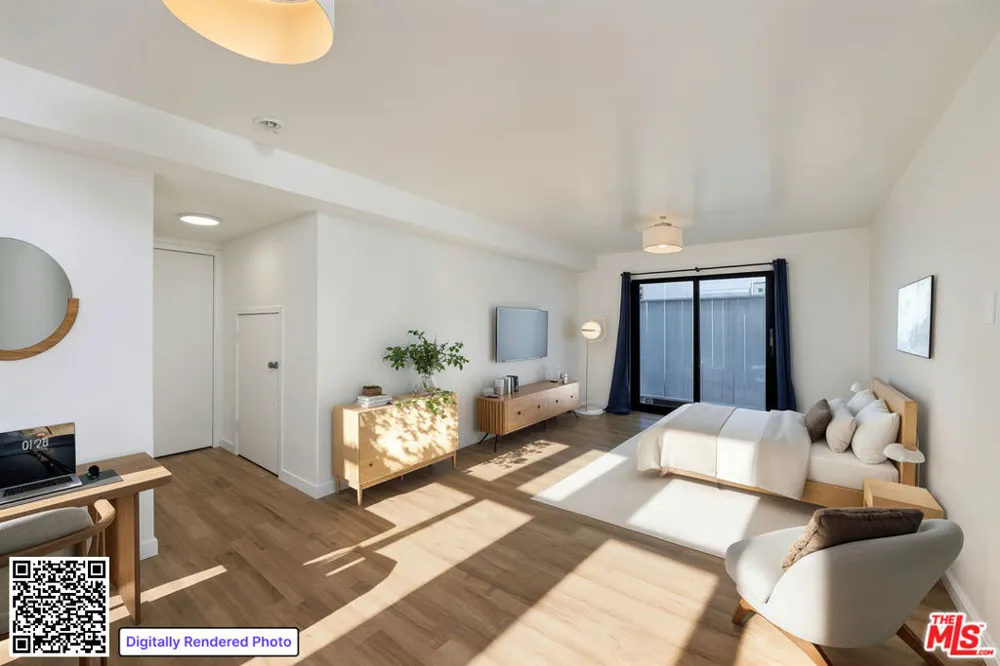 18 24th Avenue Venice, CA 90291