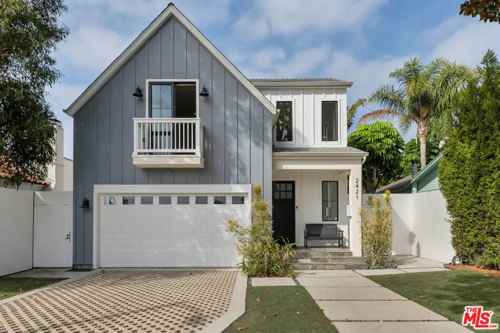 2421 Louella Avenue Los Angeles, CA 90291