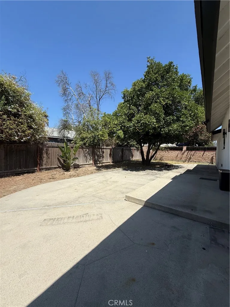 7923 Bellaire North Hollywood, CA 91605