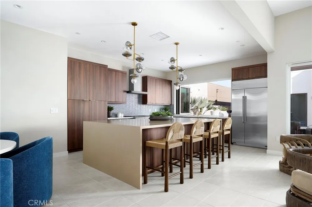 4532 Thunderbird Way Palm Springs, CA 92262