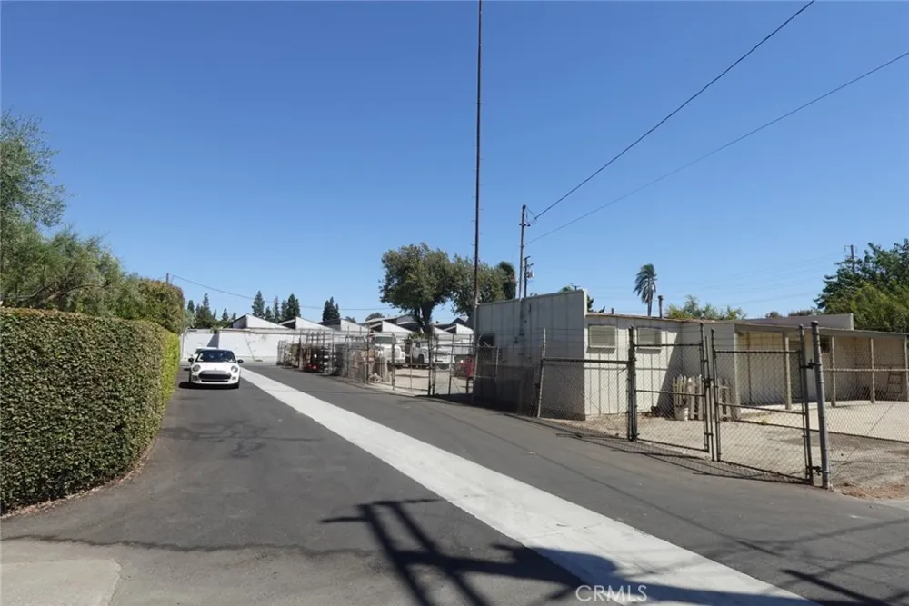 13248 5th Chino, CA 91710