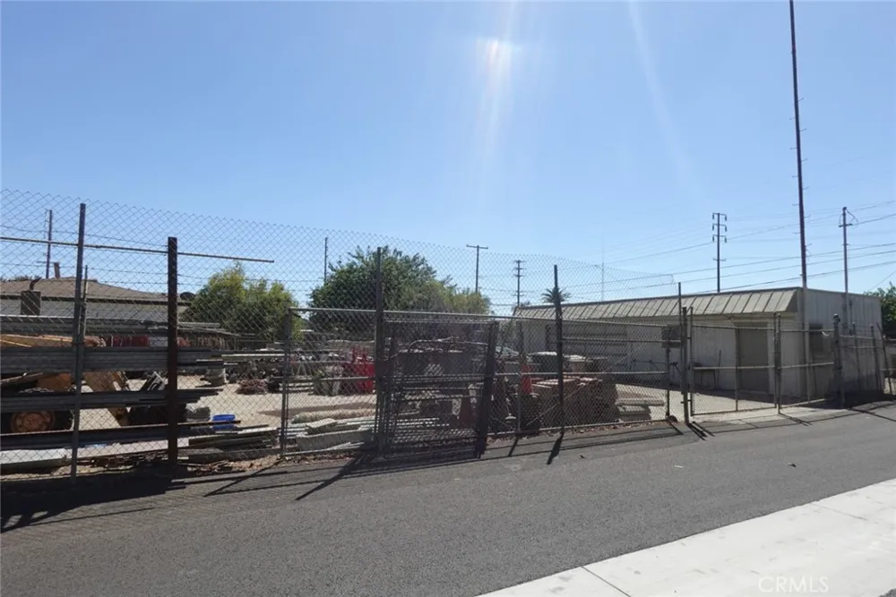 13248 5th Chino, CA 91710