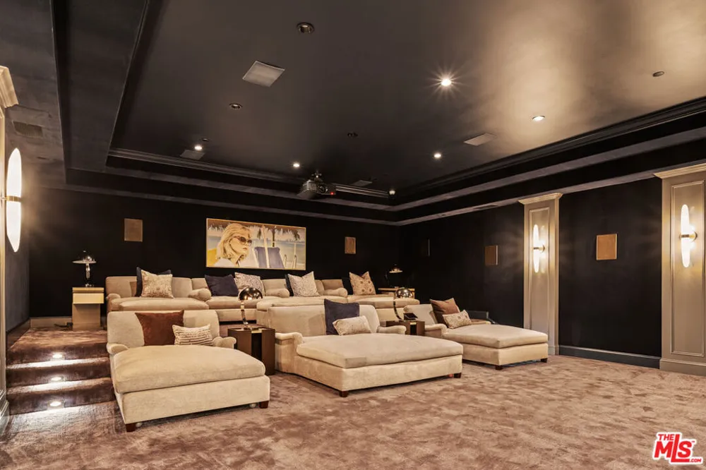 1232 Corsica Drive Pacific Palisades, CA 90272