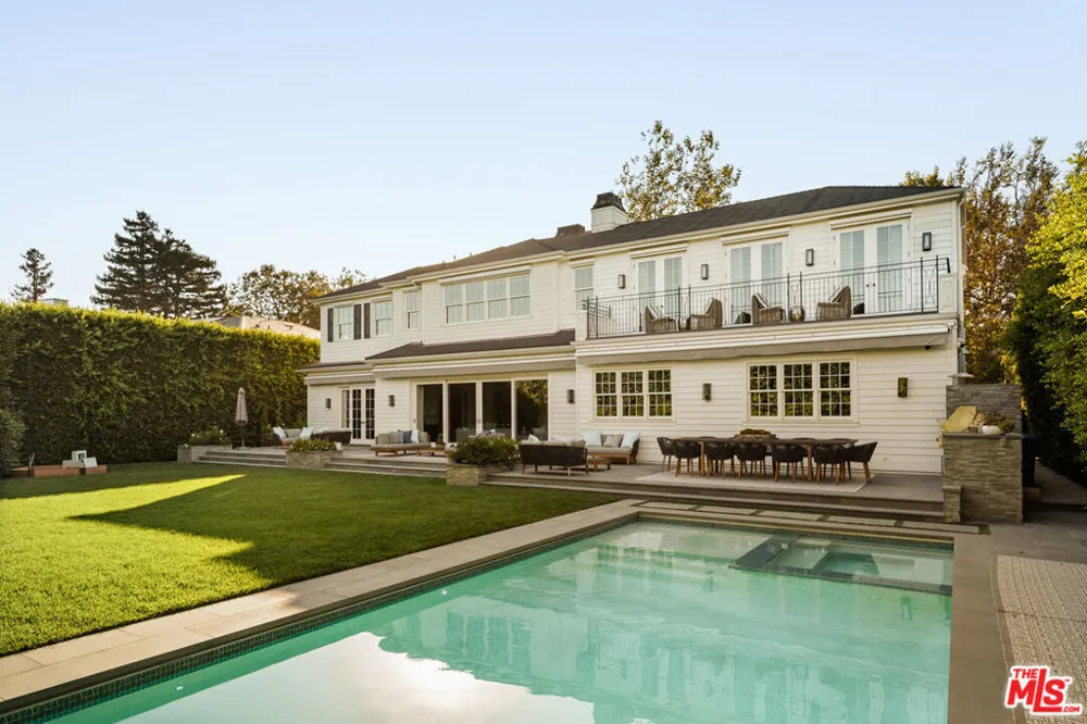 1232 Corsica Drive Pacific Palisades, CA 90272