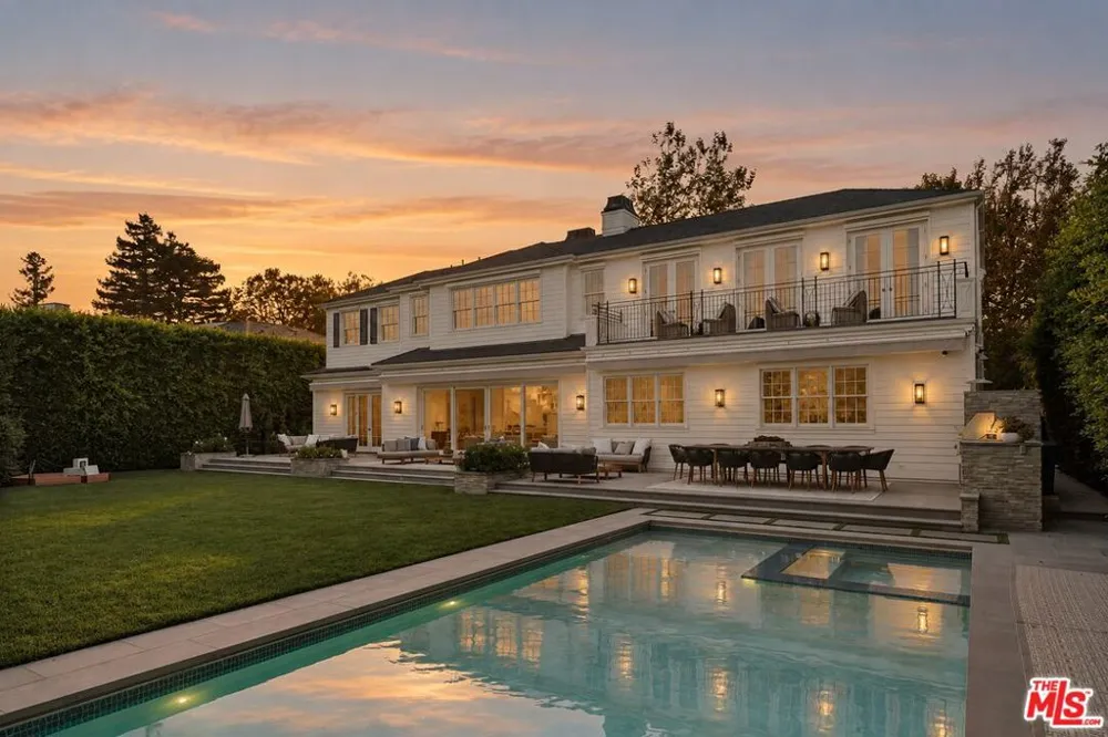 1232 Corsica Drive Pacific Palisades, CA 90272