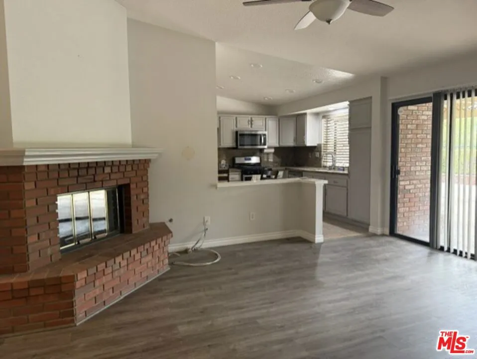 23921 Redbark Drive Moreno Valley, CA 92557