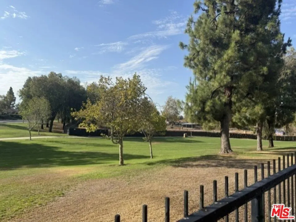 23921 Redbark Drive Moreno Valley, CA 92557