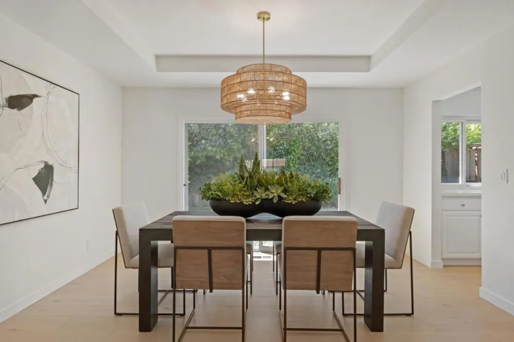 1238 Woodview Terrace Los Altos, CA 94024