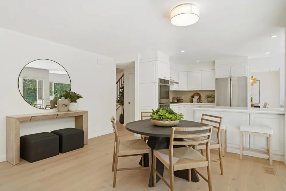 1238 Woodview Terrace Los Altos, CA 94024